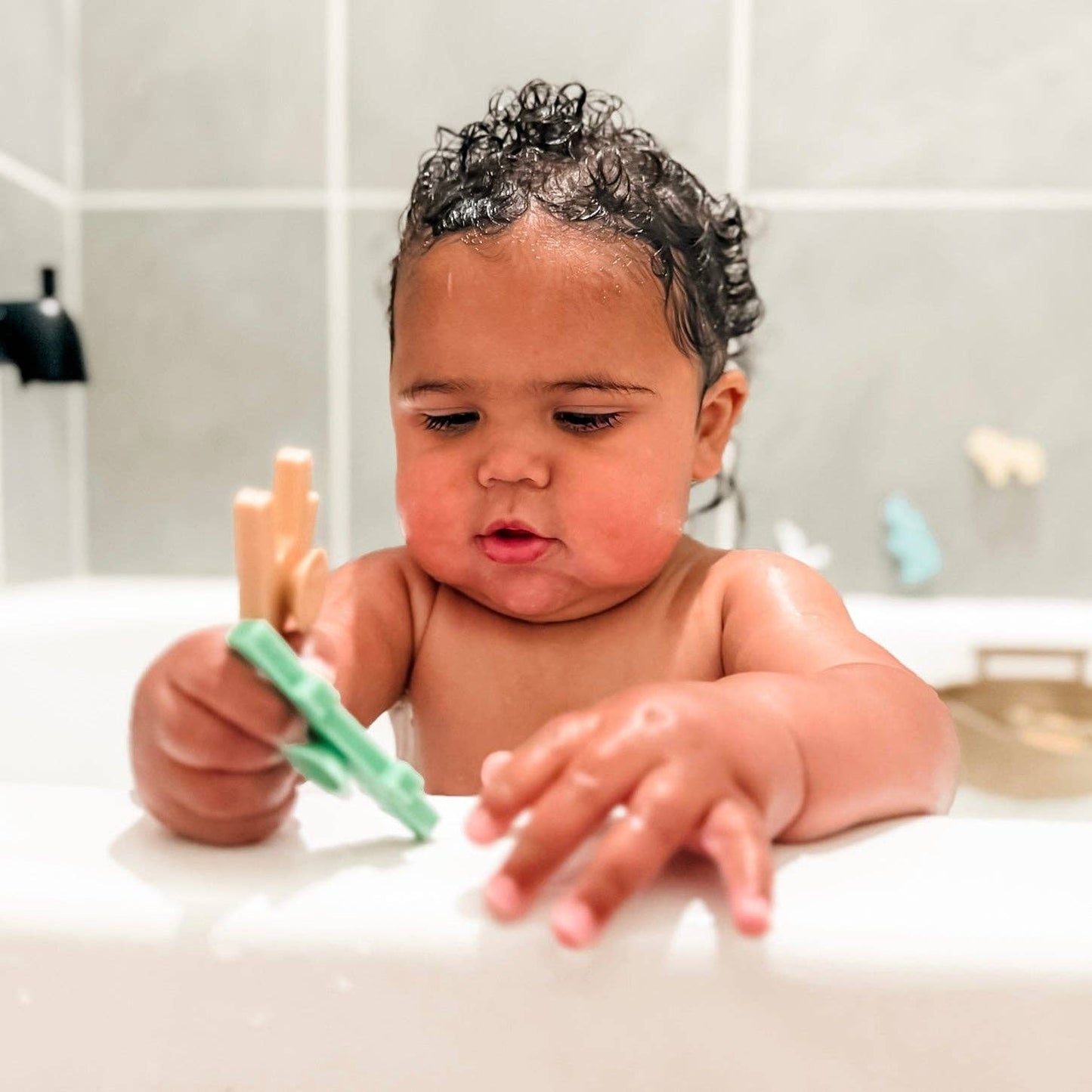 Noah’s Ark Suction Toy