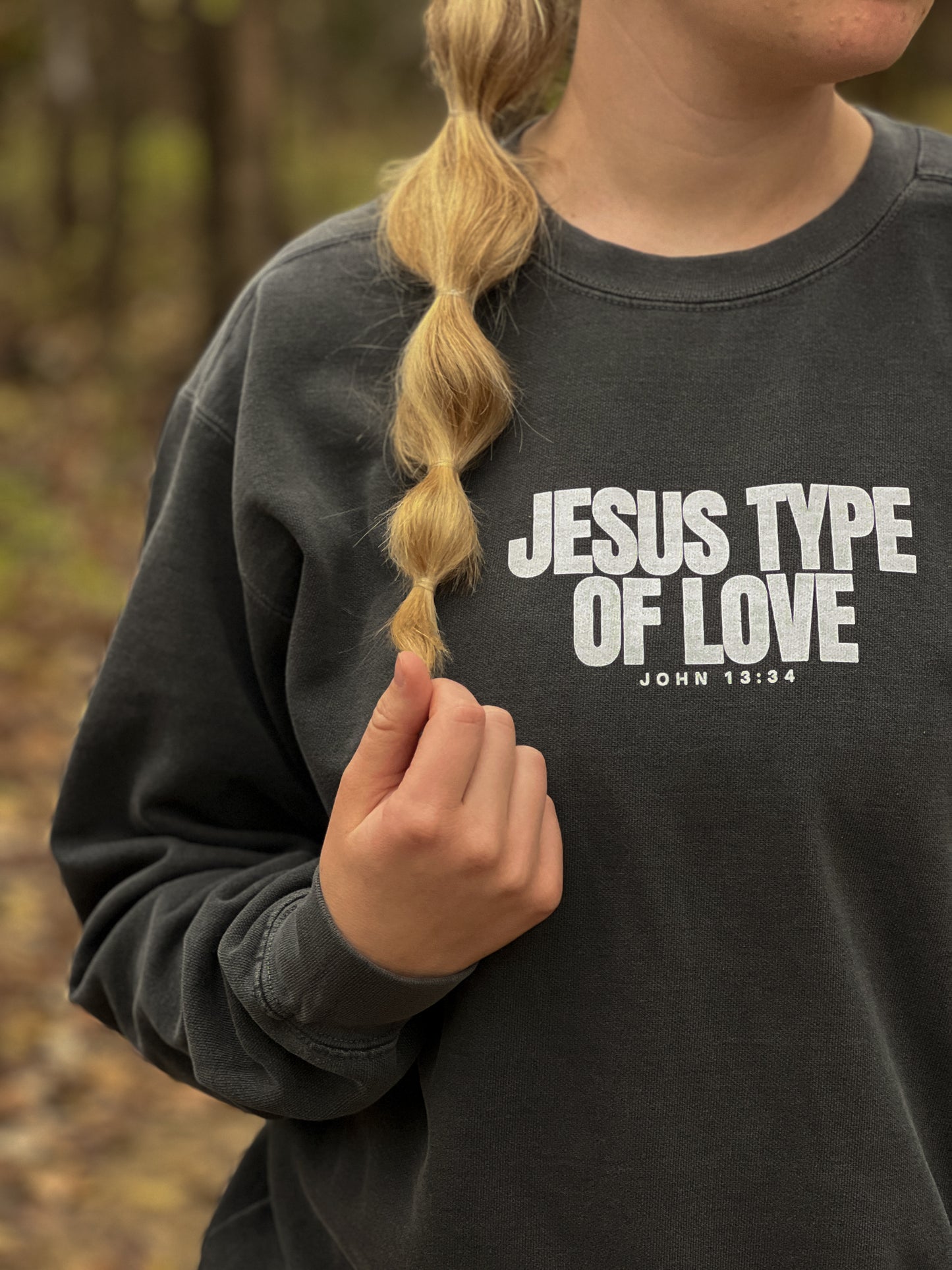 LOVE LIKE JESUS CREWNECK