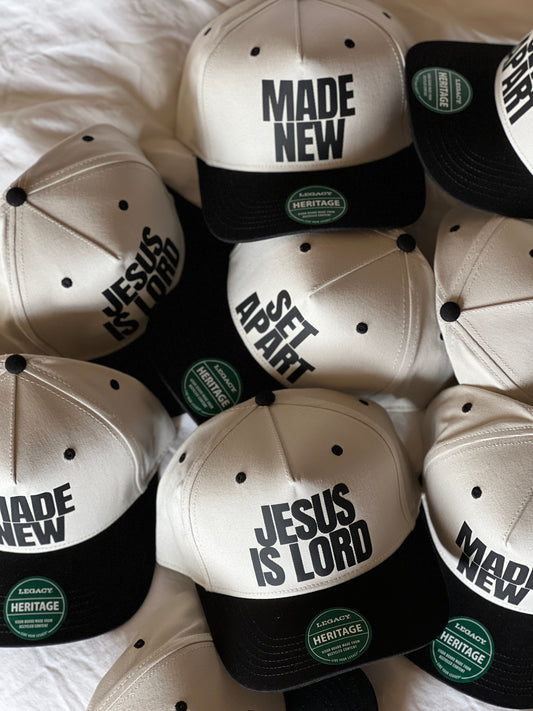 SNAPBACK HAT