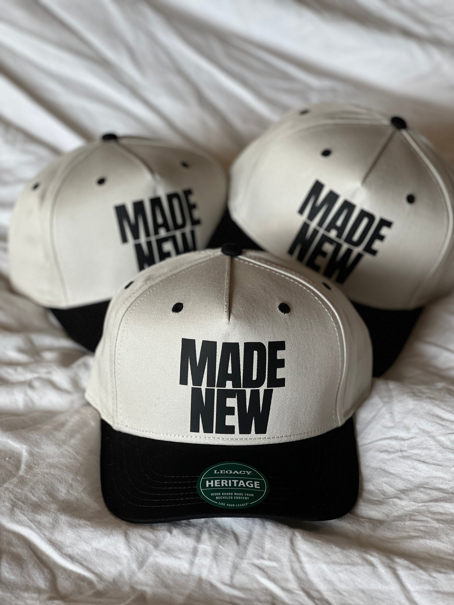 SNAPBACK HAT
